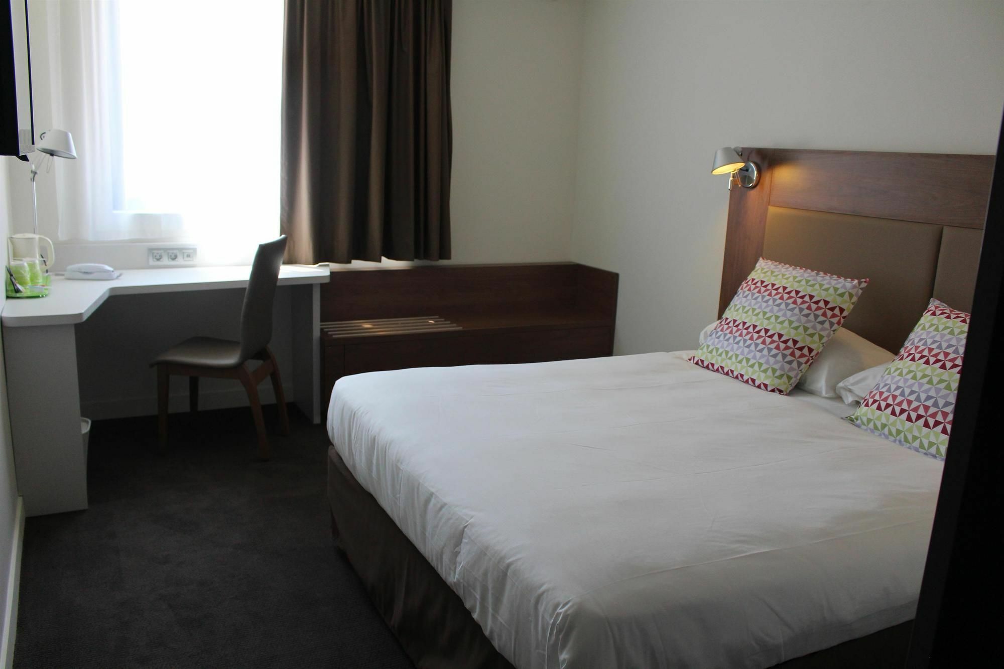 Campanile Paris Sud Saclay- Gif Sur Yvette Hotel Gif-sur-Yvette Exterior photo