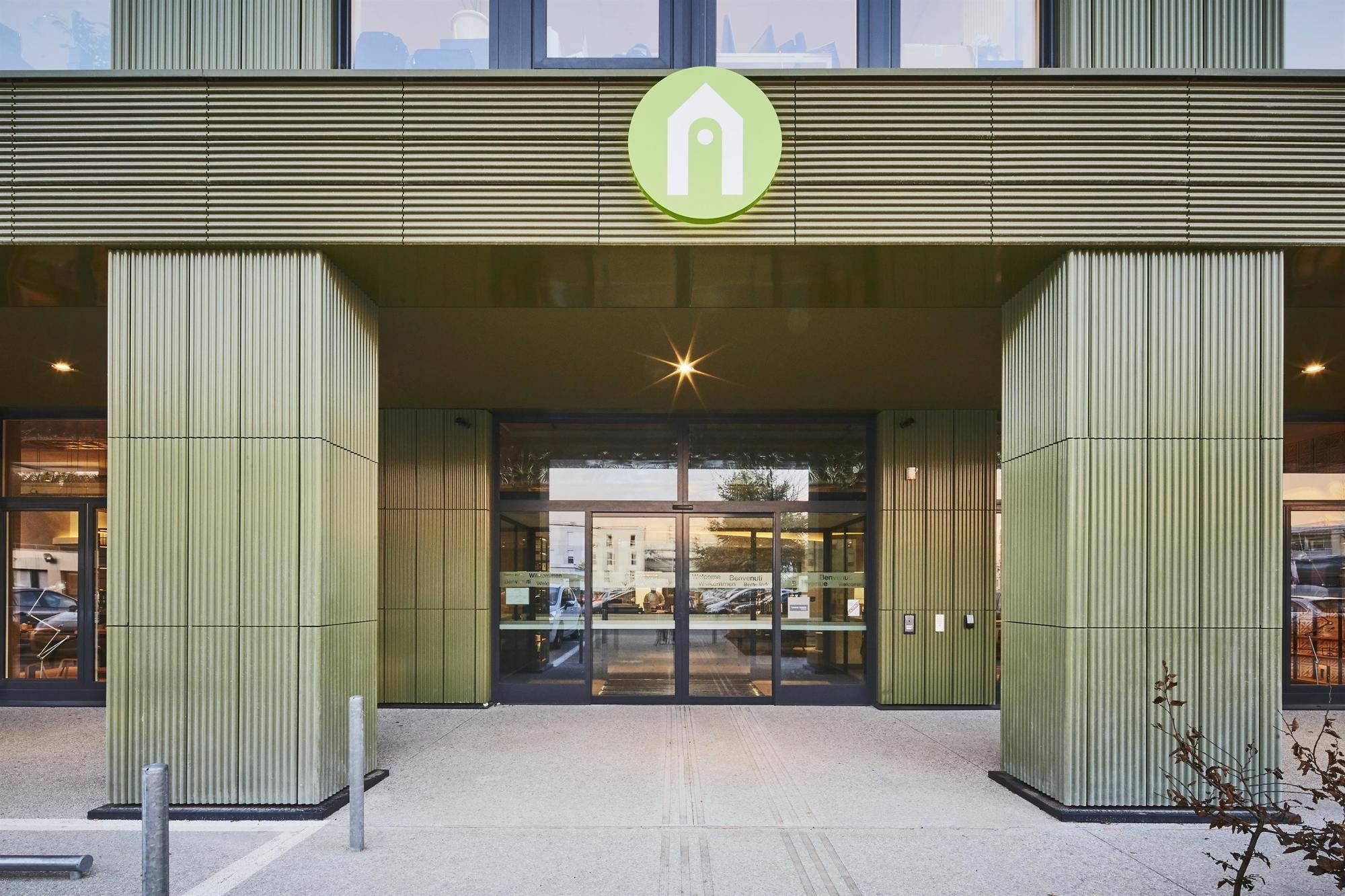 Campanile Paris Sud Saclay- Gif Sur Yvette Hotel Gif-sur-Yvette Exterior photo